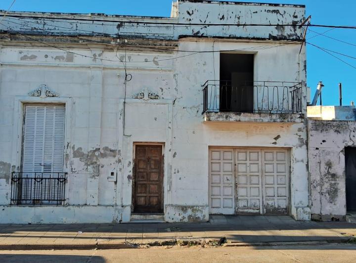 Casa · 195m² · 4 Ambientes · 1 Cochera