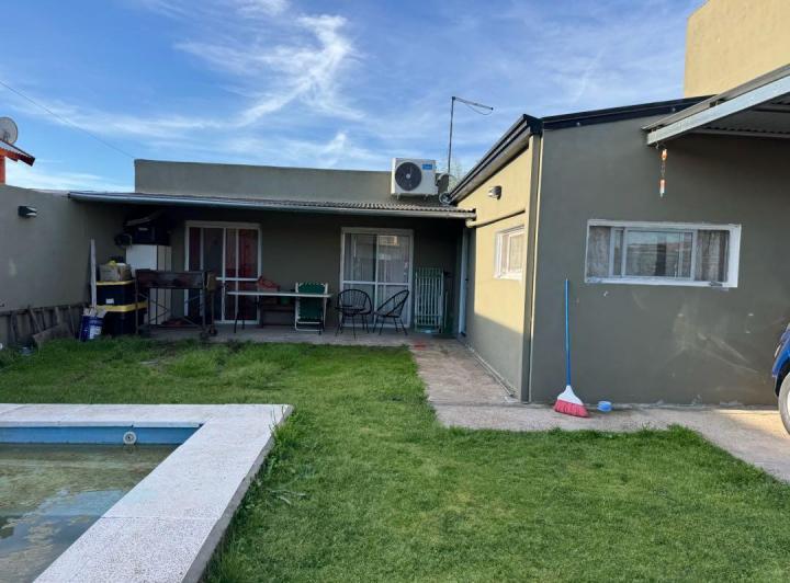 Casa · 46m² · 2 Dormitorios · 1 Cochera