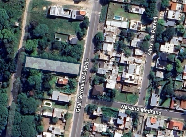 Terreno · 620m²