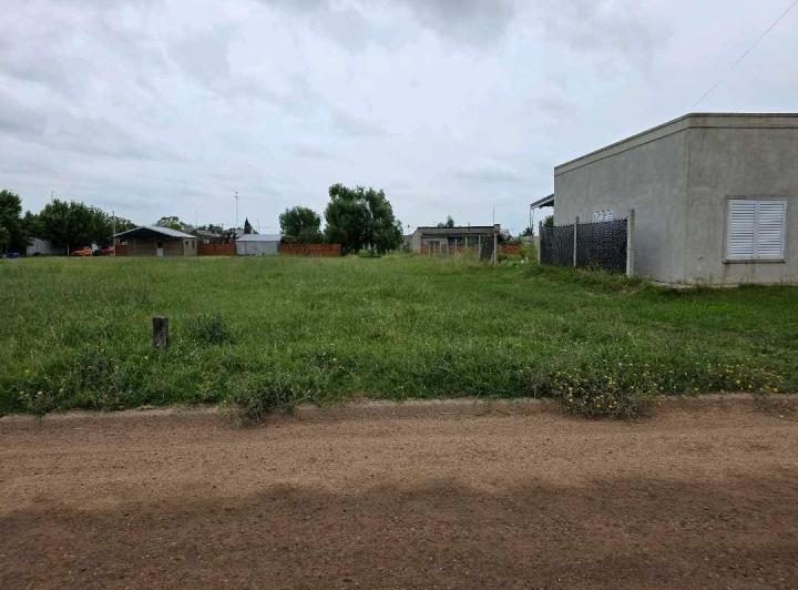Terreno · 300m²