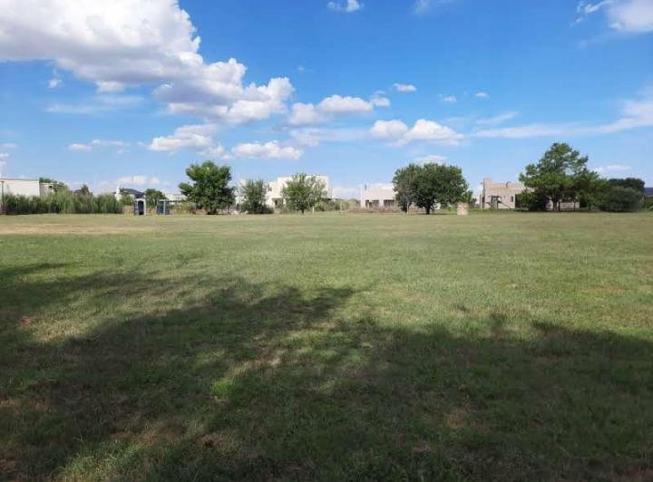 Terreno · 1608m²