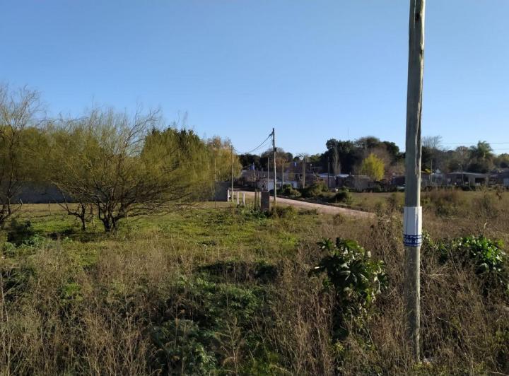 Terreno · 1400m²