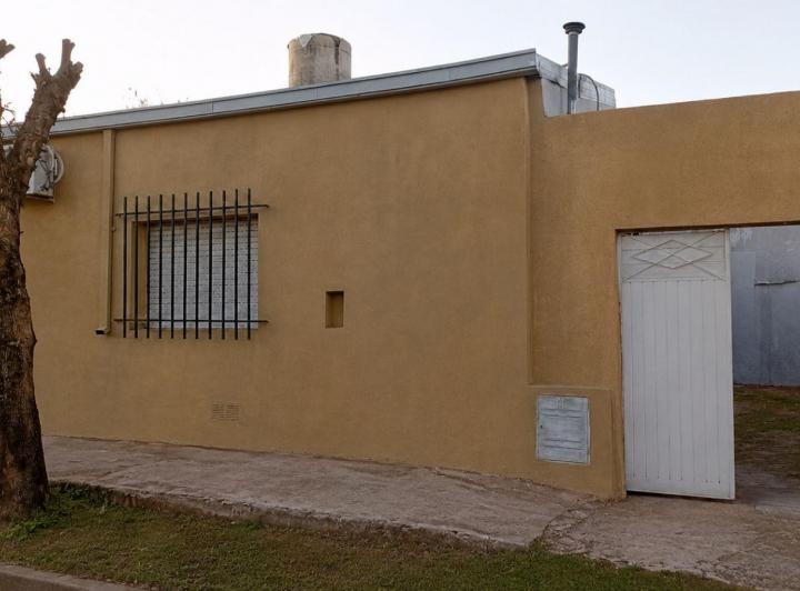 Casa · 80m² · 5 Ambientes