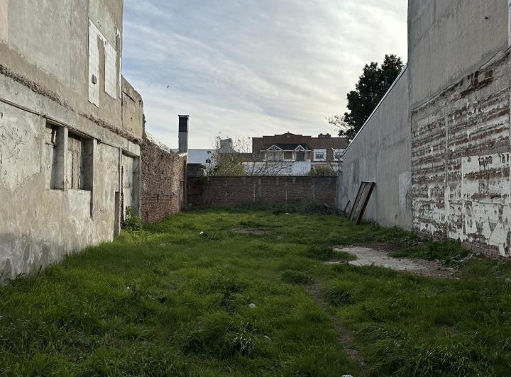 Terreno · 309m²