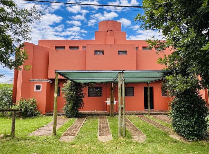 Hotel · 142m² · 3 Ambientes · 2 Cocheras