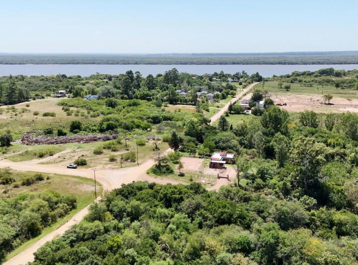 Terreno · 10400m²