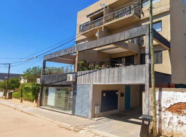 Departamento · 56m² · 4 Ambientes · 1 Cochera