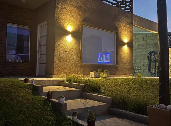 Casa · 140m² · 5 Ambientes · 3 Cocheras
