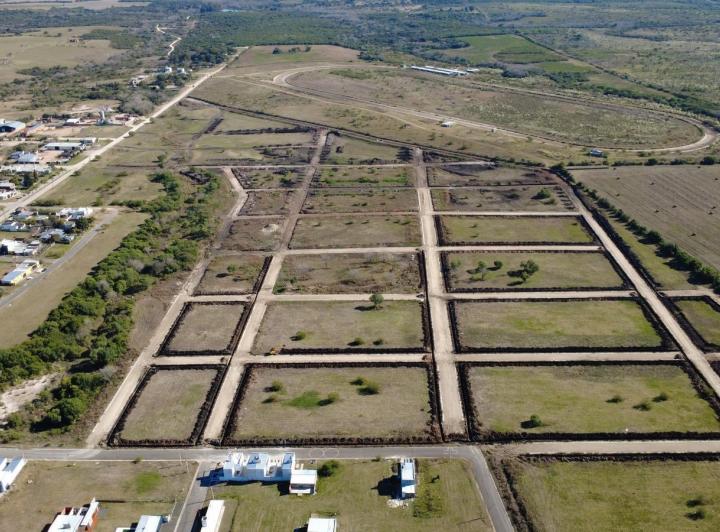 Terreno · 300m²