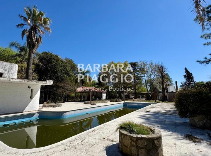 Bodega-Galpón · 833m²