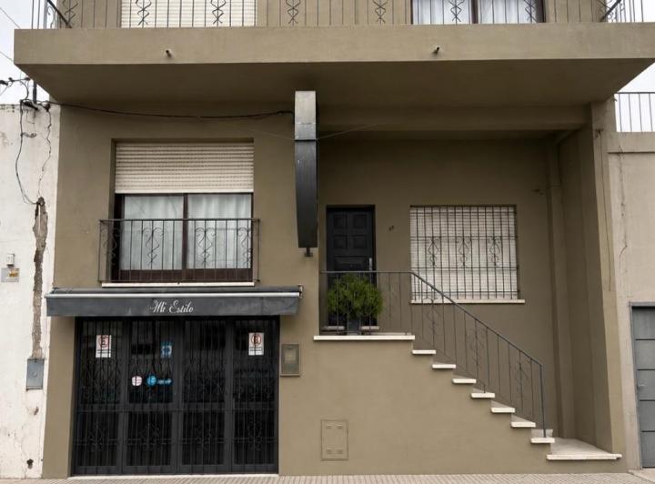 Casa · 195m² · 6 Ambientes · 1 Cochera
