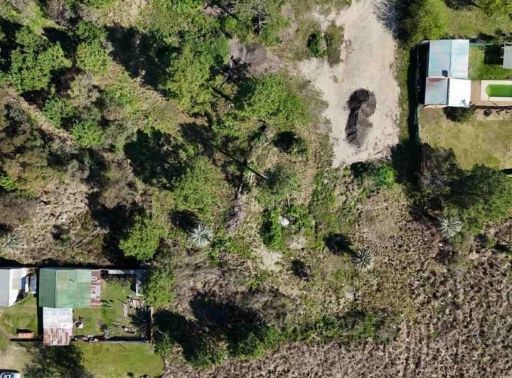 Terreno · 612m²