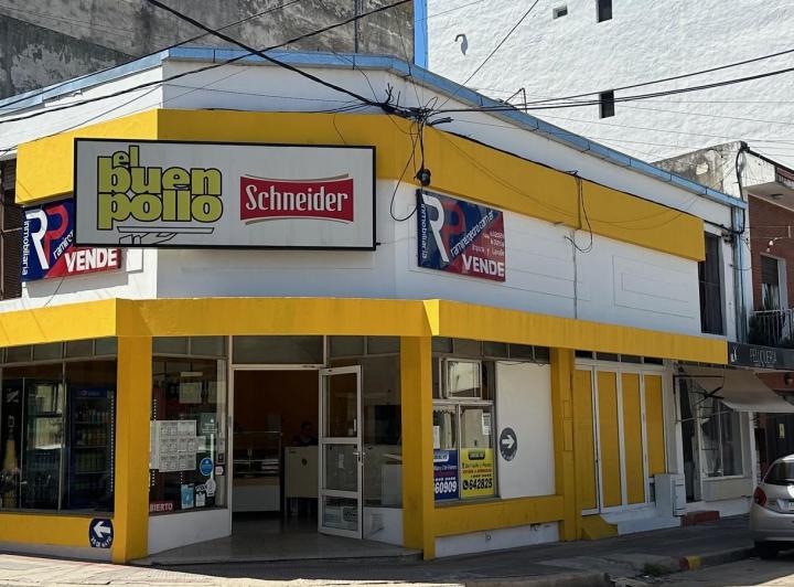 Local comercial · 200m² · 4 Ambientes