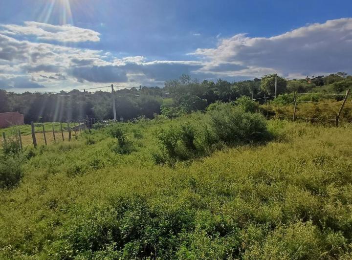 Terreno · 785m²