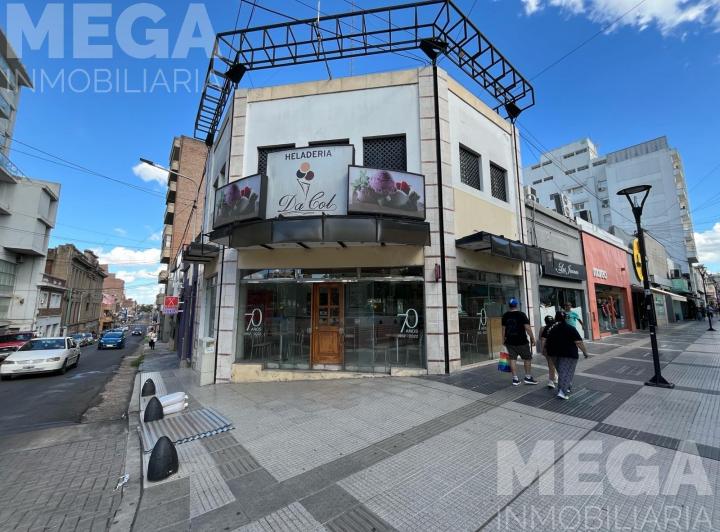 Local comercial · 132m² · 3 Ambientes