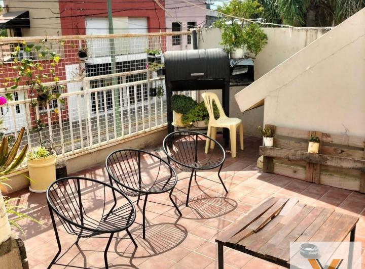 Casa · 174m² · 7 Ambientes · 2 Cocheras