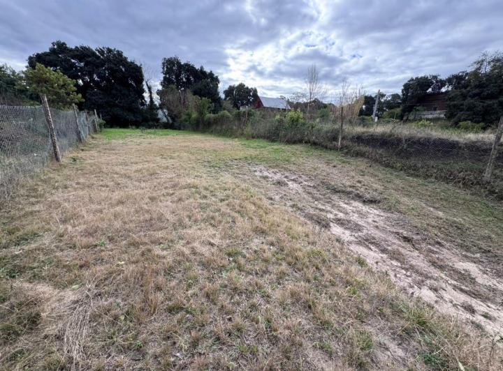 Terreno · 598m²