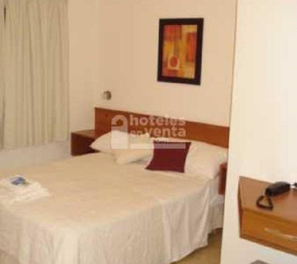 Hotel · 945m²