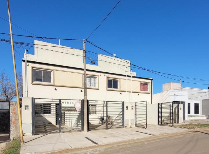 Casa · 70m² · 3 Ambientes · 1 Cochera