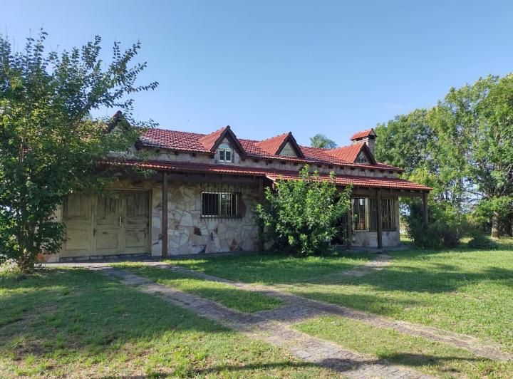 Quinta vacacional · 150m² · 4 Ambientes · 2 Cocheras