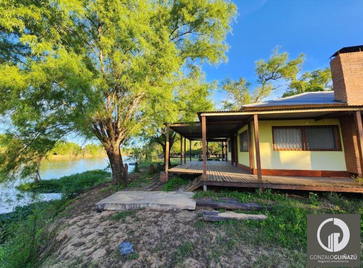 Casa · 273m²