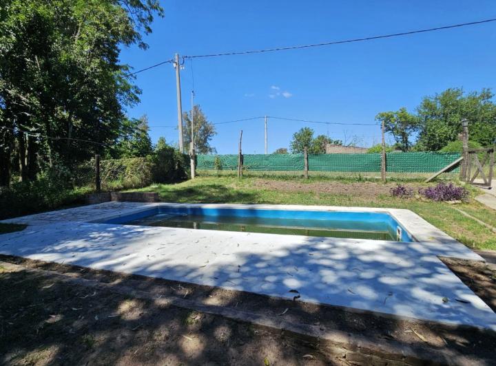 Casa · 44m² · 1 Ambiente · 4 Cocheras
