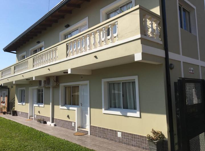 Hotel · 245m² · 3 Ambientes