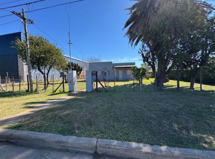 Casa · 175m² · 2 Dormitorios · 1 Cochera