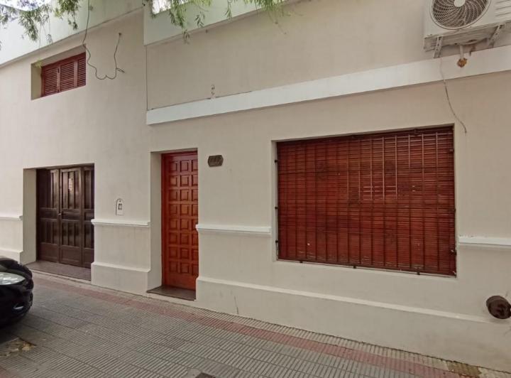 Casa · 147m² · 6 Ambientes
