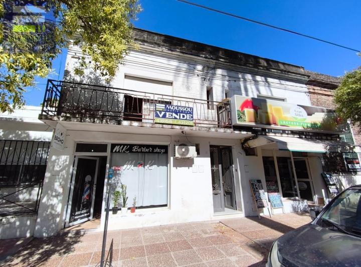 Casa · 247m² · 3 Dormitorios