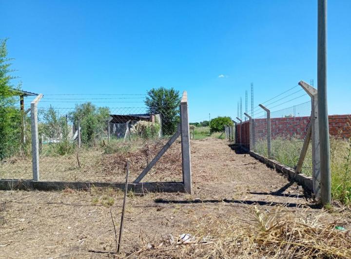 Terreno · 400m²