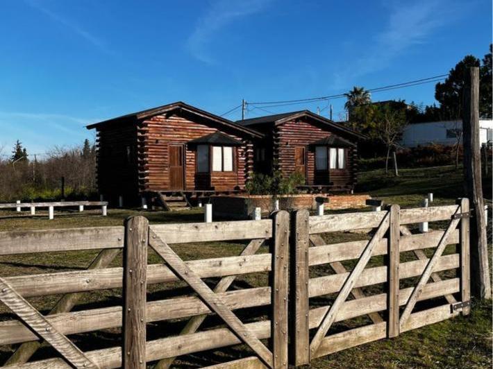 Quinta vacacional · 50m² · 2 Dormitorios · 2 Cocheras