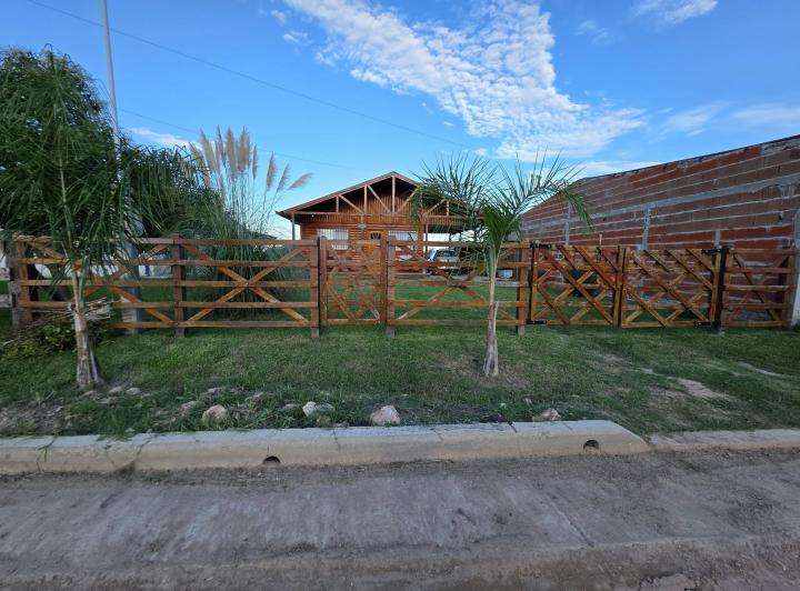 Casa · 85m² · 2 Dormitorios