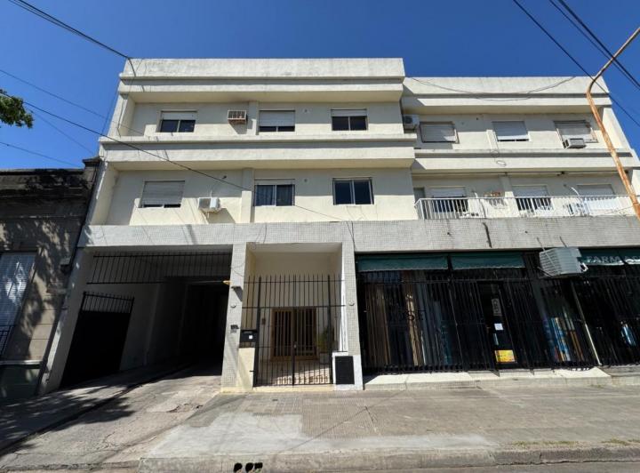 Departamento · 87m² · 5 Ambientes