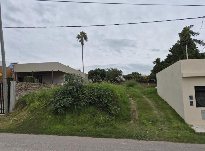 Terreno · 450m²