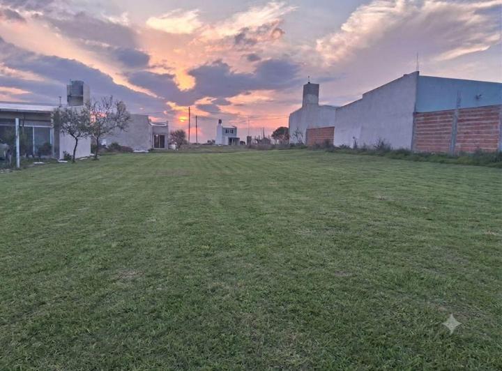 Terreno · 292m²