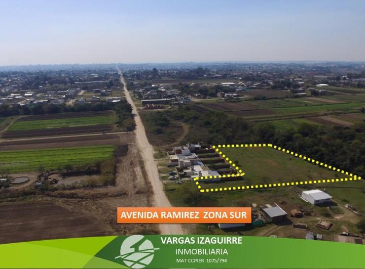 Terreno · 2700m²