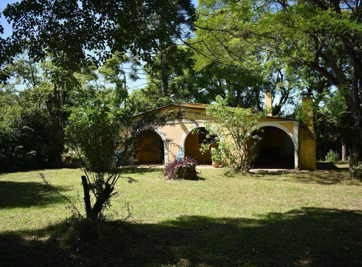 Casa · 180m² · 5 Ambientes · 1 Cochera