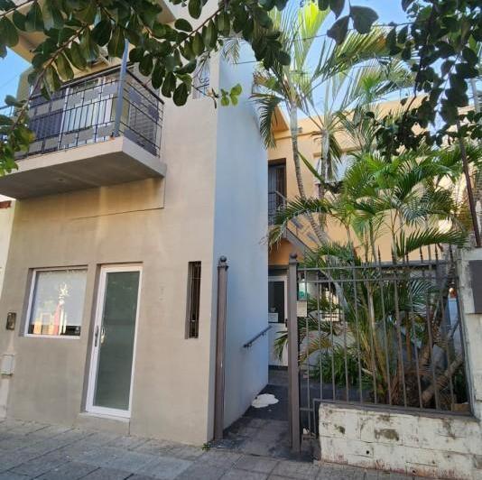 Casa · 70m² · 6 Ambientes