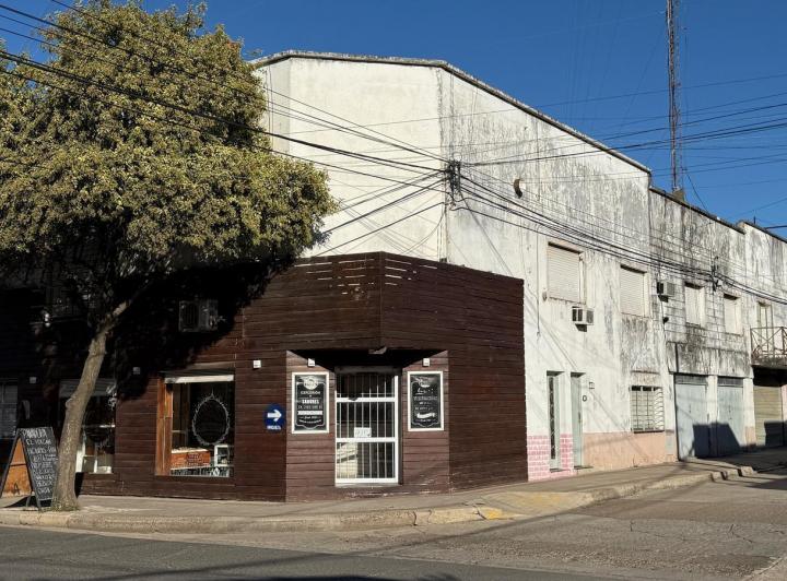 Local comercial · 544m² · 6 Ambientes