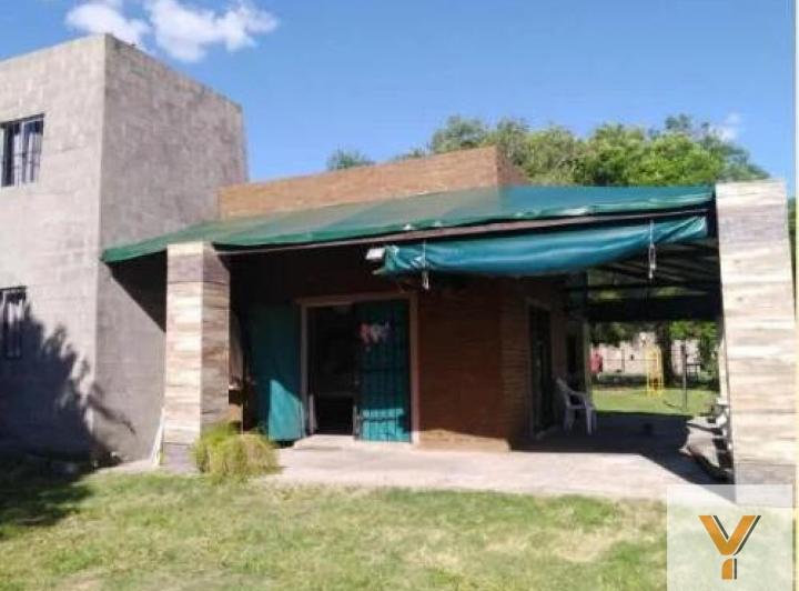 Casa · 60m² · 4 Ambientes · 1 Cochera