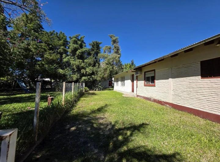 Casa · 160m² · 3 Ambientes · 1 Cochera