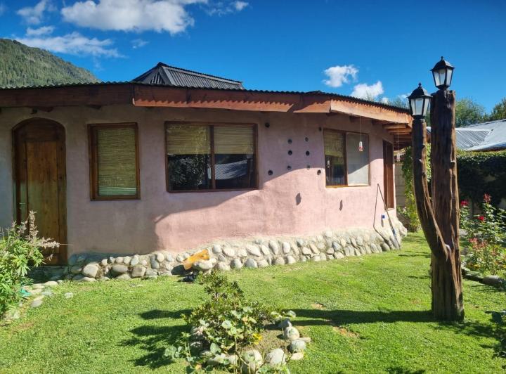 Casa · 130m² · 6 Ambientes · 1 Cochera