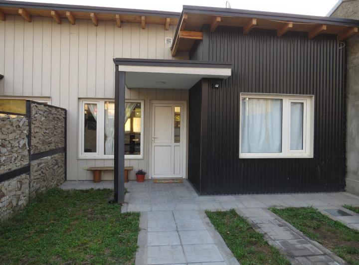 Casa · 75m² · 3 Ambientes · 1 Cochera