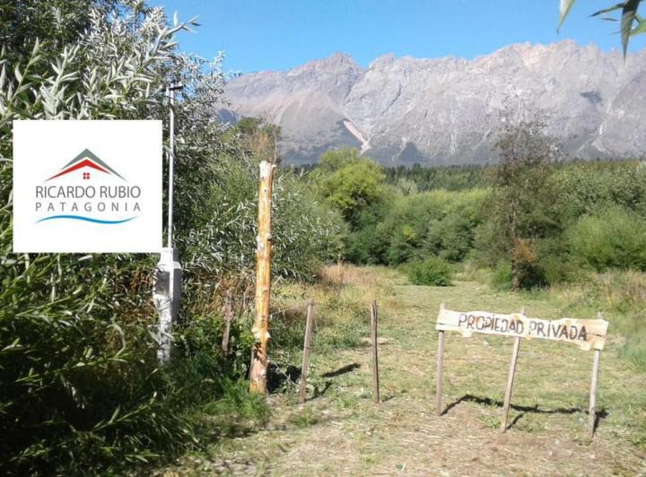 Terreno · 300m²