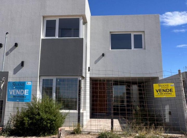 Casa · 105m² · 6 Ambientes
