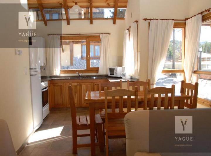Casa · 97m² · 3 Ambientes · 1 Cochera
