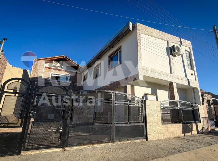 Casa · 282m² · 6 Ambientes
