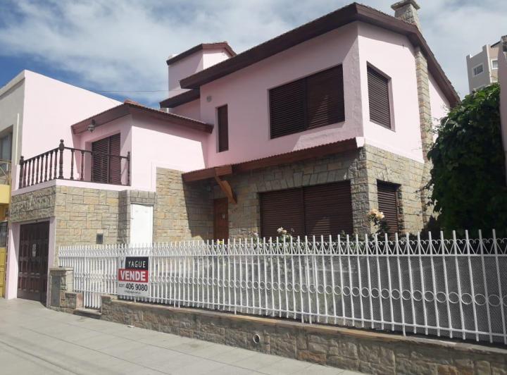 Casa · 186m² · 5 Ambientes · 1 Cochera