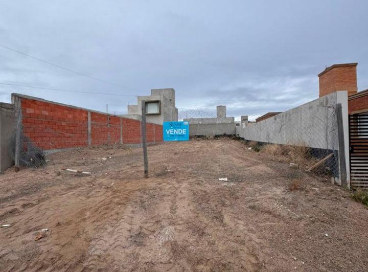 Terreno · 300m²
